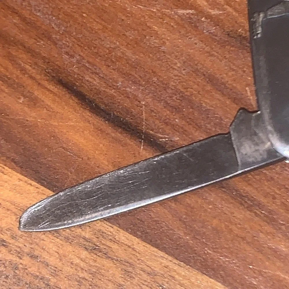 Vintage Hen & Rooster Logo 2 blade Folding Knife Engraved Soccer‎  Player READ